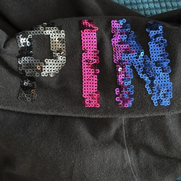 VTG Pink Victoria’s Secret Fold Over Spell Out Sequin Capri Leggings Black Sz M - Picture 5 of 7